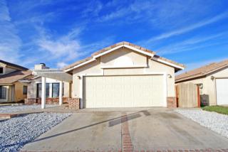 13646 Rockledge Dr, Victorville, CA 92392-8796