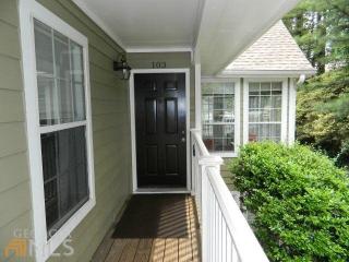 103 Berkeley Wood Dr, Duluth GA  30096-6362 exterior