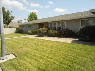 1106 Harbert Ln, Modesto CA  exterior