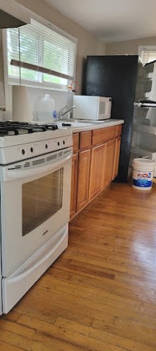 2632 Oakland Ave, Waukegan, IL 60085-2419