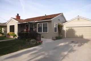 115 San Juan Dr, Salinas, CA 93901-3014