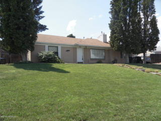 508 Sunrise Pl, Selah, WA 98942-1138