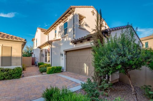 4039 Pecan Dr, Chandler AZ  85248 exterior