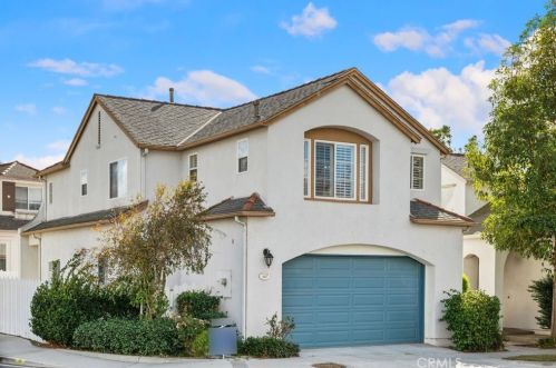 147 Trellis Ln, Irvine CA  92620-0235 exterior