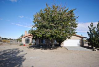 4822 Avenal St, Phelan, CA 92371-8285
