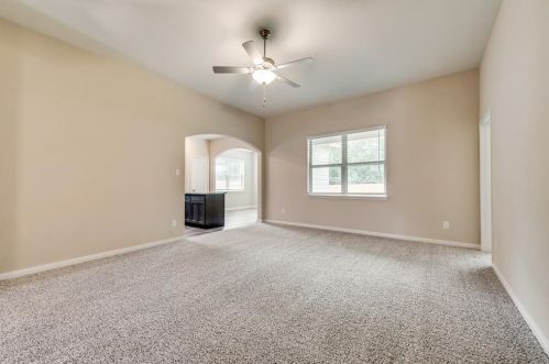 305 Lowery Oaks Trl, Fort Worth, TX 76120-1723