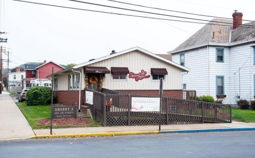 349 New York Ave, Rochester PA  15074-1924 exterior