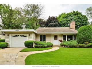 2702 Crawford Ave, Evanston, IL 60201-4924