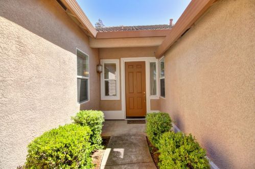 3357 Marina Cove Cir, Elk Grove, CA 95758-4676