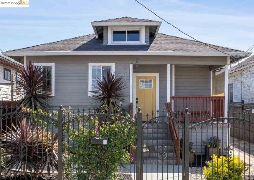 2014 45th Ave, Oakland, CA 94601-4608