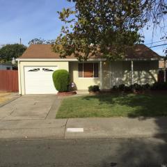 791 Rosewood Ave, Vallejo CA  94591-6665 exterior