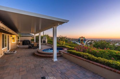 2832 Calle Guadalajara, San Clemente CA  92673-3516 exterior