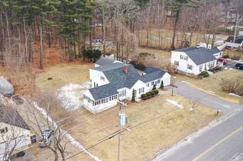 16 Sweet Hill Rd, Plaistow, NH 03865-2333