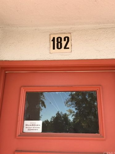 1174 Tivoli Ln, Simi Valley, CA 93065-0982