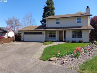 3325 Honeywood St, Eugene, OR 97408-4650