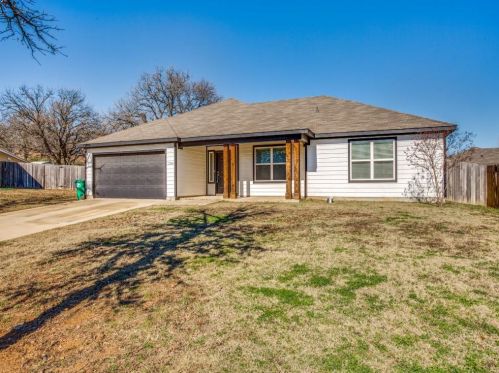 1705 Post Oak Ct, Denton, TX 76209-4651