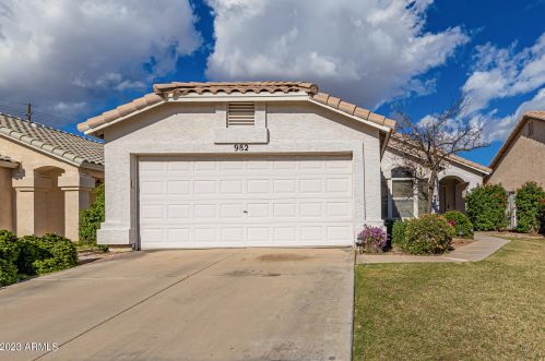 982 Scott Ave, Gilbert, AZ 85234-8747