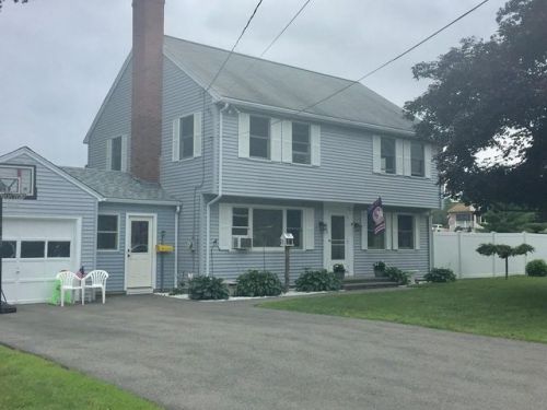 392 Maple St, Danvers, MA 01923-1542