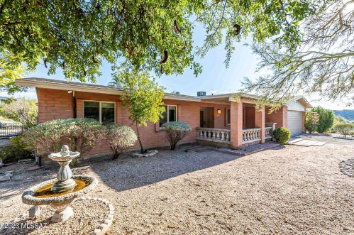 7151 Quail Run Dr, Tucson, AZ 85750-6111