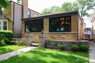 2643 Jarlath St, Chicago, IL 60645-1422