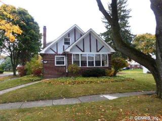 302 Crestwood Blvd, Rochester, NY 14624-1748