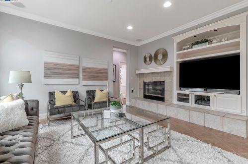 2518 Craneford Way, San Ramon, CA 94582-4676