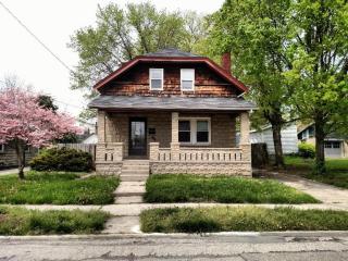 636 Blanche Ave, Cincinnati, OH 45215-5406