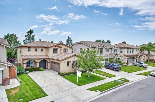 1855 Ambrosia Ave, Upland, CA 91784-9215