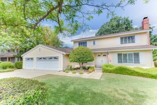 144 Canyon Rim Dr, Folsom, CA 95630-2040