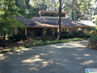 3818 Shades Crest Rd, Birmingham, AL 35244-6517