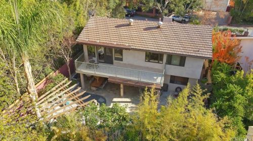 4133 Meadow Lark Dr, Calabasas, CA 91302-1846