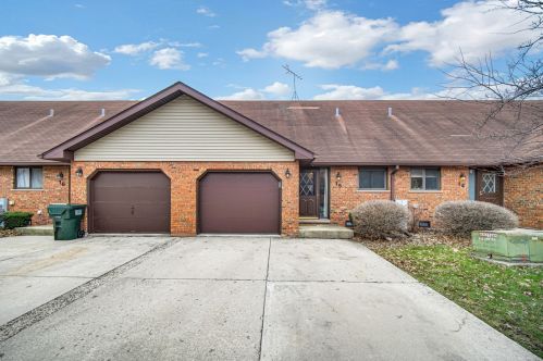 1910 Heatherway Ln, Mokena, IL 60451-2404