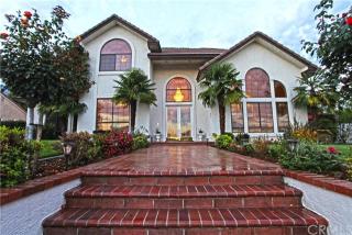 2439 Prospect Dr, Upland, CA 91784-1142