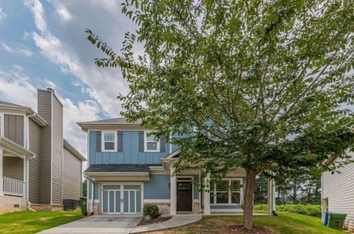 1785 Maple Walk Cir, Atlanta, GA 30315-4803