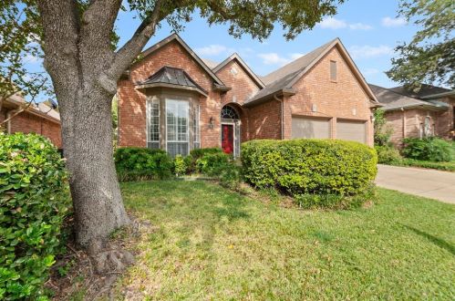3781 Lakeway Ct, Addison, TX 75001-7945