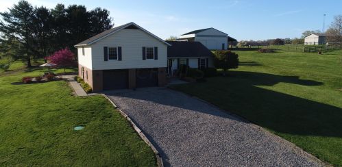 801 Swans Rd, Newark, OH 43055-8840