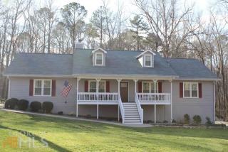 155 Little Creek Dr, Sharpsburg GA  30277-1737 exterior