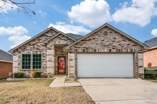 3209 Clydesdale Dr, Denton, TX 76210-0246