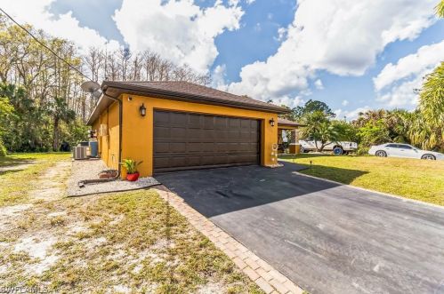 3319 38th St, Lehigh Acres, FL 33971-0737