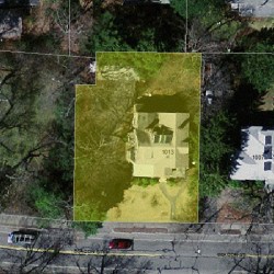 1013 Beacon St, Newton MA  02459-1722 aerial view