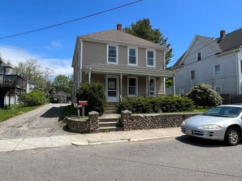 11 Pond St, Westerly RI  02891-1505 exterior