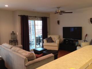 611 Knollwood Ct, Parsippany NJ  07834-3458 exterior