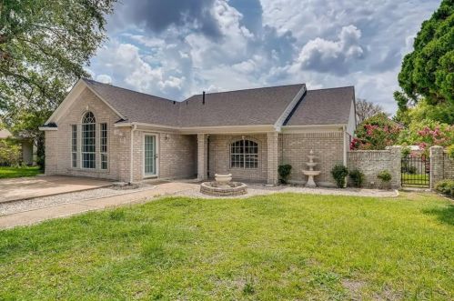 12417 Copperfield Dr, Austin, TX 78753-7082