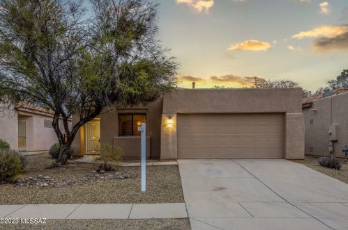 5314 Mesquite Bosque Way, Tucson, AZ 85704-1758