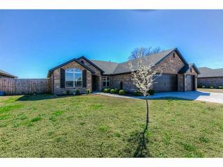 2007 20th St, Bentonville, AR 72712-7891