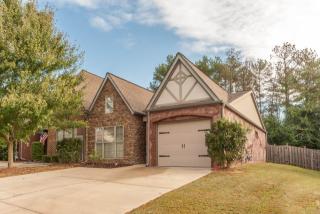 2494 Ridgemont Dr, Birmingham, AL 35244-1251