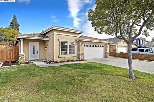 379 Cose Ln, Tracy, CA 95377-7060