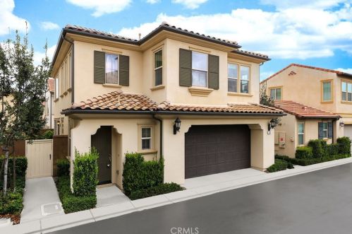 132 Desert Bloom, Irvine, CA 92618-8871