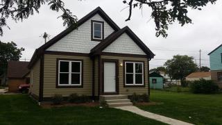 2316 Roosevelt Dr, Milwaukee, WI 53209-6728