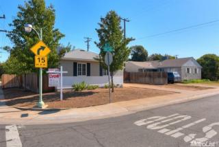 4817 78 St, Sacramento CA  95820-6206 exterior